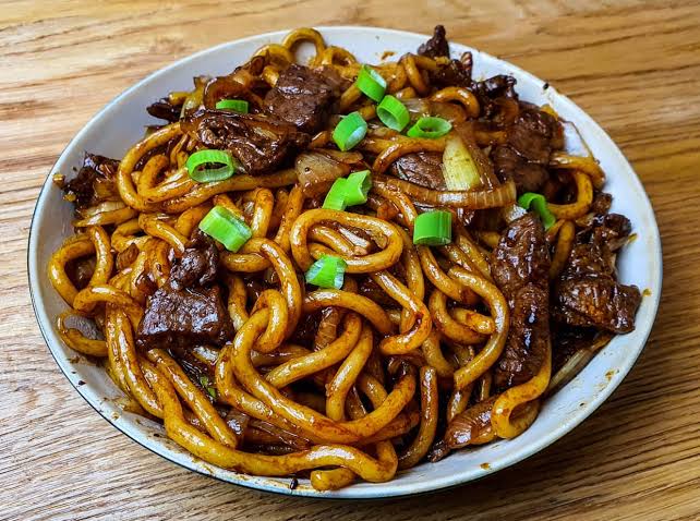Nouilles Sautées Udon au porc